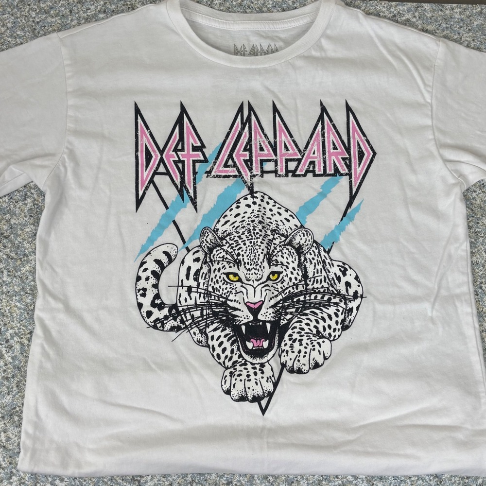 Def Leppard T-Shirt Kids Size L 10/12 White Cotton Blend Snow Leopard Rock Band